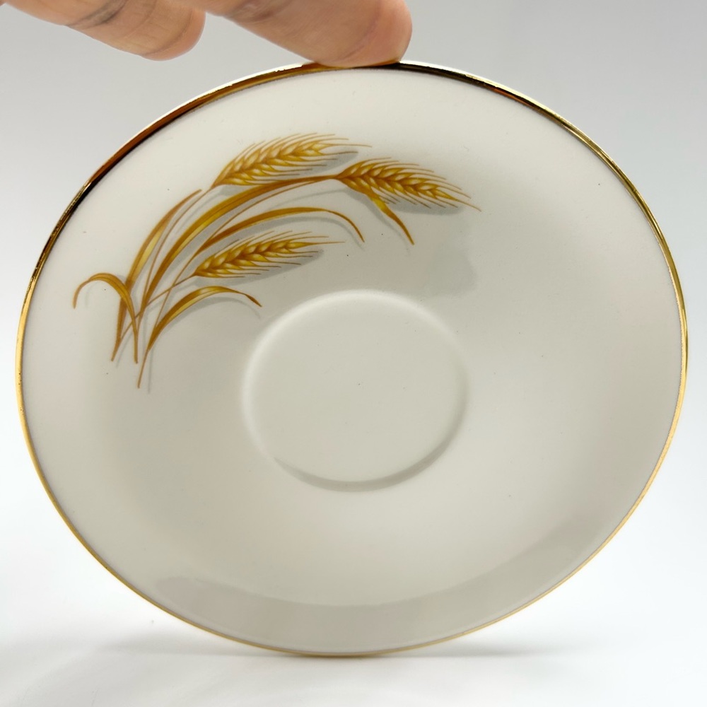 🌾Homer Laughlin Golden Wheat 22k Gold Trim Plate.